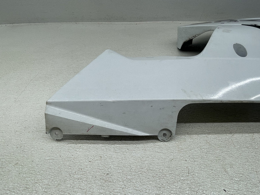 04-05 SUZUKI GSXR750 RIGHT MID UPPER SIDE FAIRING COWL PLASTIC 94407-30G20-019