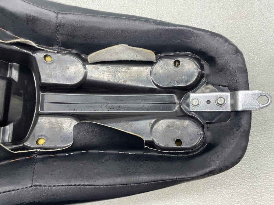 12-17 HARLEY-DAVIDSON DYNA LOW RIDER FXDL FRONT DRIVERS SEAT