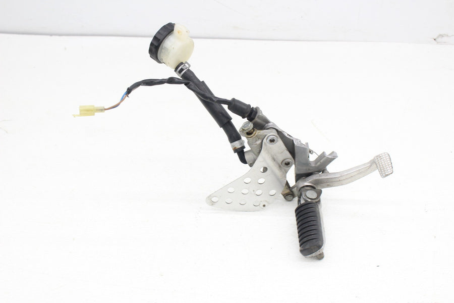 00-02 KAWASAKI NINJA ZX6R RIGHT REARSET REAR SET DRIVER FOOT PEG BRAKE CALIPER