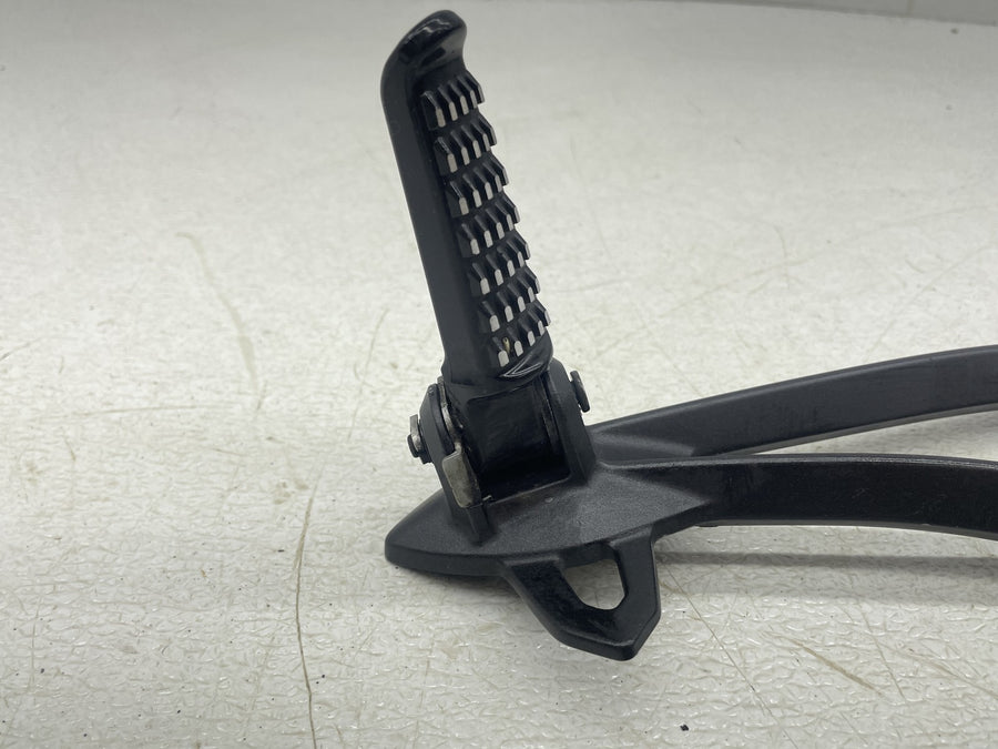 19-23 KAWASAKI NINJA ZX6R ZX636 REAR BACK PASSENGER PEG SET PAIR