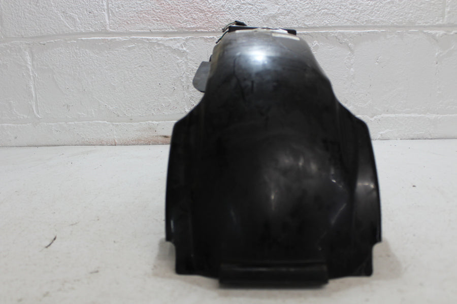 1986 HONDA MAGNA 700 VF700C REAR BACK WHEEL FENDER  UNDERTAIL UNCUT TAILIGHT