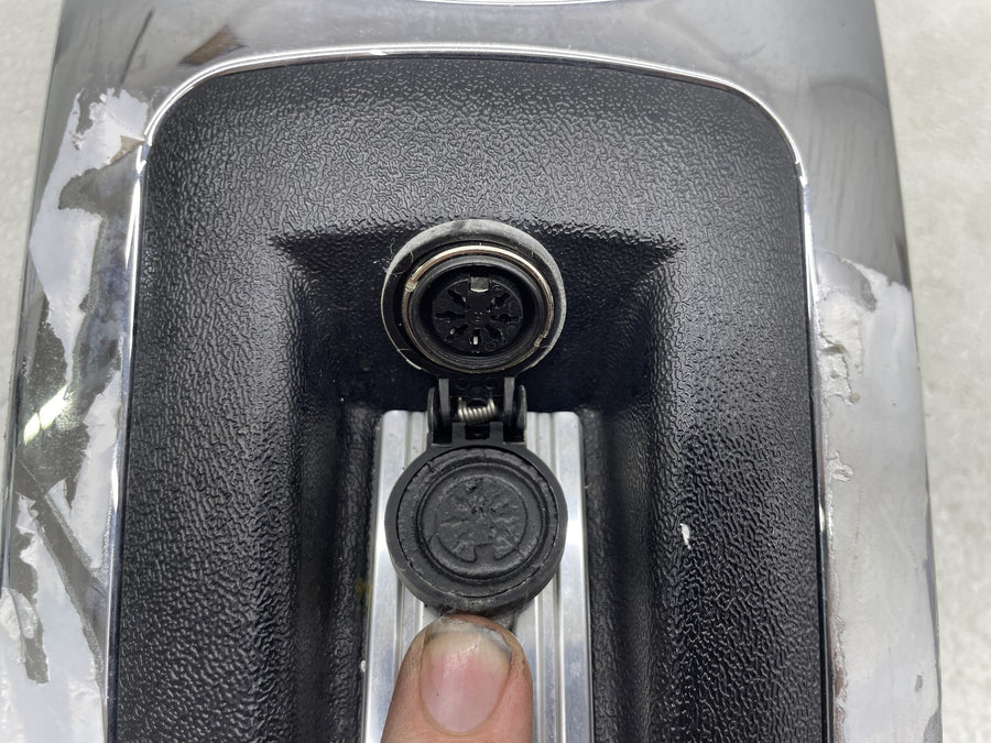 07-11 HARLEY-DAVIDSON ELECTRA GLIDE ULTRA CLASSIC FLHTCU GAS TANK CAP COVER TRIM