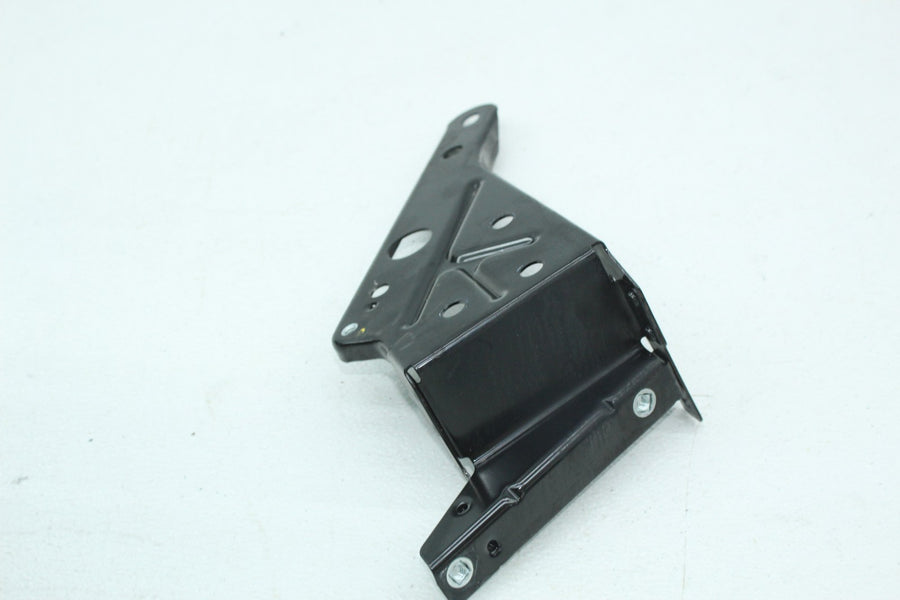 17-23 HARLEY-DAVIDSON ELECTRA GLIDE FLHTK INNER FAIRING RADIO MOUNT BRACKET
