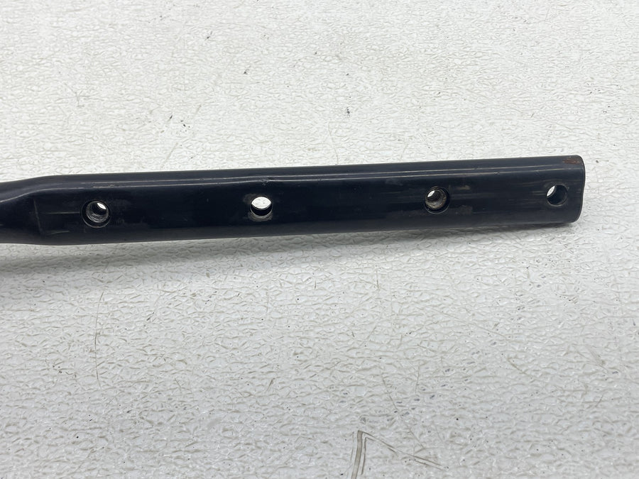 21-22 HARLEY-DAVIDSON IRON 883 XL883N MUFFLER EXHAUST PIPE BRACKET MOUNT