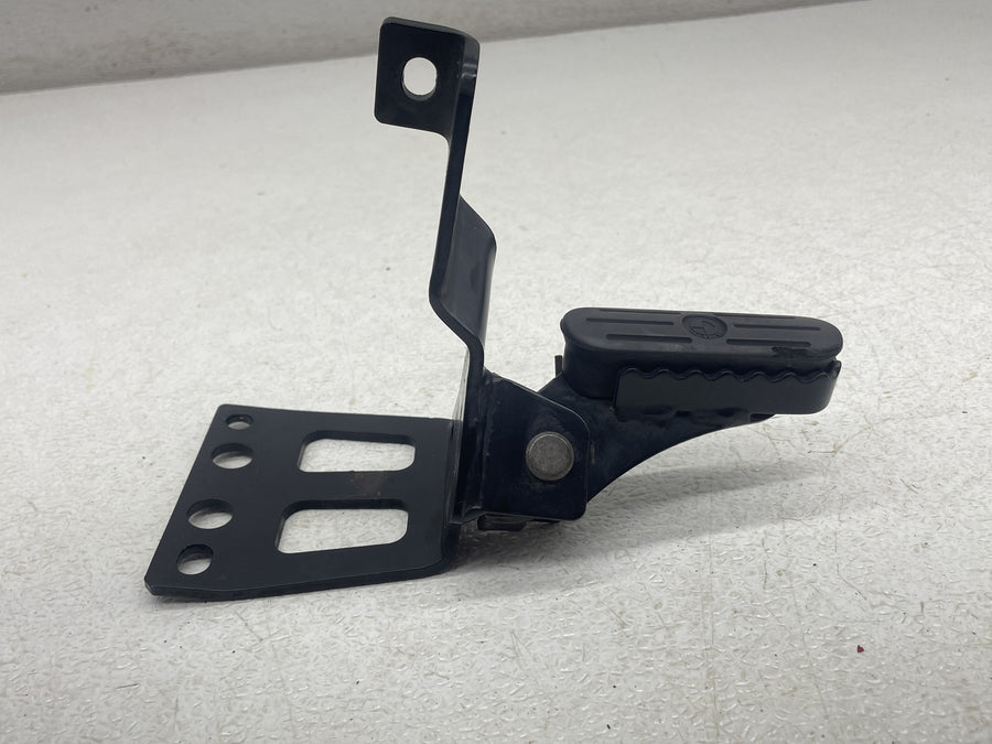 11-15 BMW G650 GS G650GS LEFT RIGHT FRONT FOOT RESTS PEGS STEPS SET PAIR