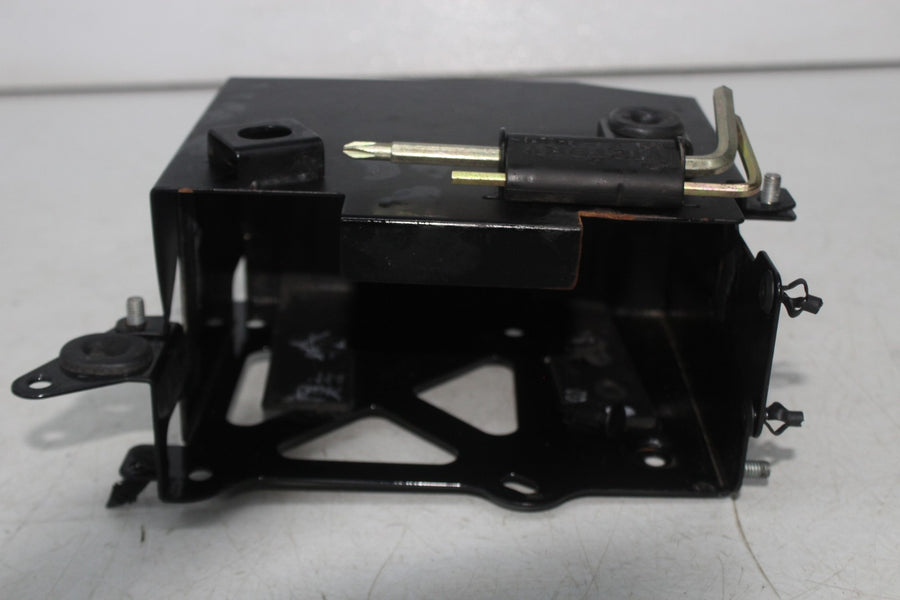 11-17 VICTORY HIGH BALL BATTERY TRAY BOX HOLDER