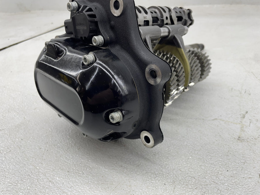 24-26 HARLEY-DAVIDSON STREET GLIDE FLHX M8 117CI ENGINE TRANSMISSION GEARS