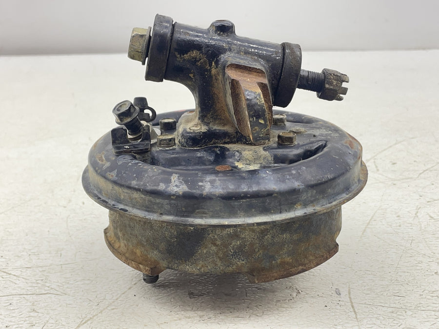 91-96 HONDA FOURTRAX 200 TRX200 TYPE II FRONT LEFT HUB DRUM SPINDLE KNUCKLE