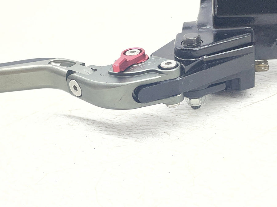 11-12 SUZUKI BANDIT GSX1250FA FRONT BRAKE MASTER CYLINDER W/ LEVER