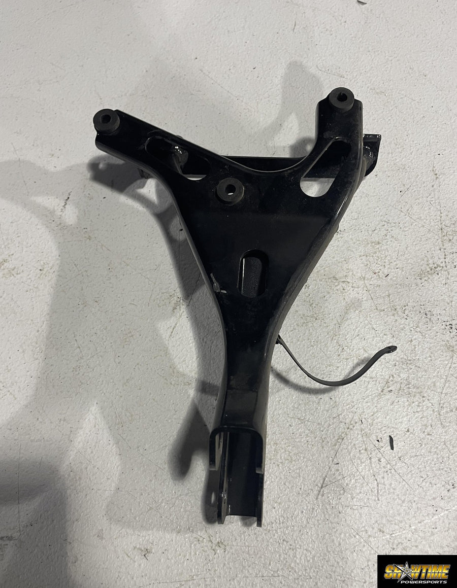98-99 KAWASAKI NINJA ZX9R UPPER FAIRING MIRROR GAUGES STAY BRACKET