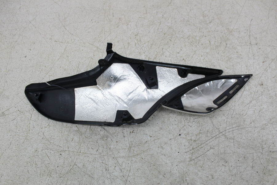 18-21 KAWASAKI Z900RS Z900 CAFE LEFT FRONT SIDE SEAT SADDLE PANEL TRIM COWL