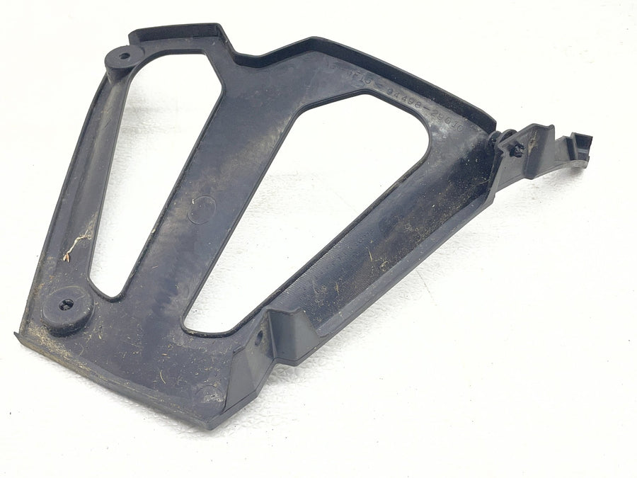 04-05 SUZUKI GSXR750 FRONT LOWER INNER EXHAUST V FAIRING COWL GUARD