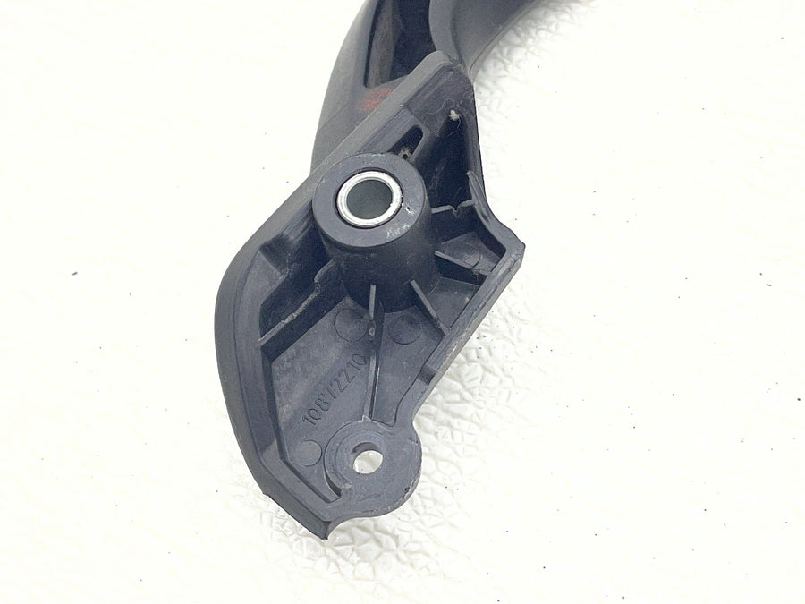 09-14 BMW F800R PASSENGER REAR SEAT GRAB BAR HANDLE RAIL PILLION 7678739-05