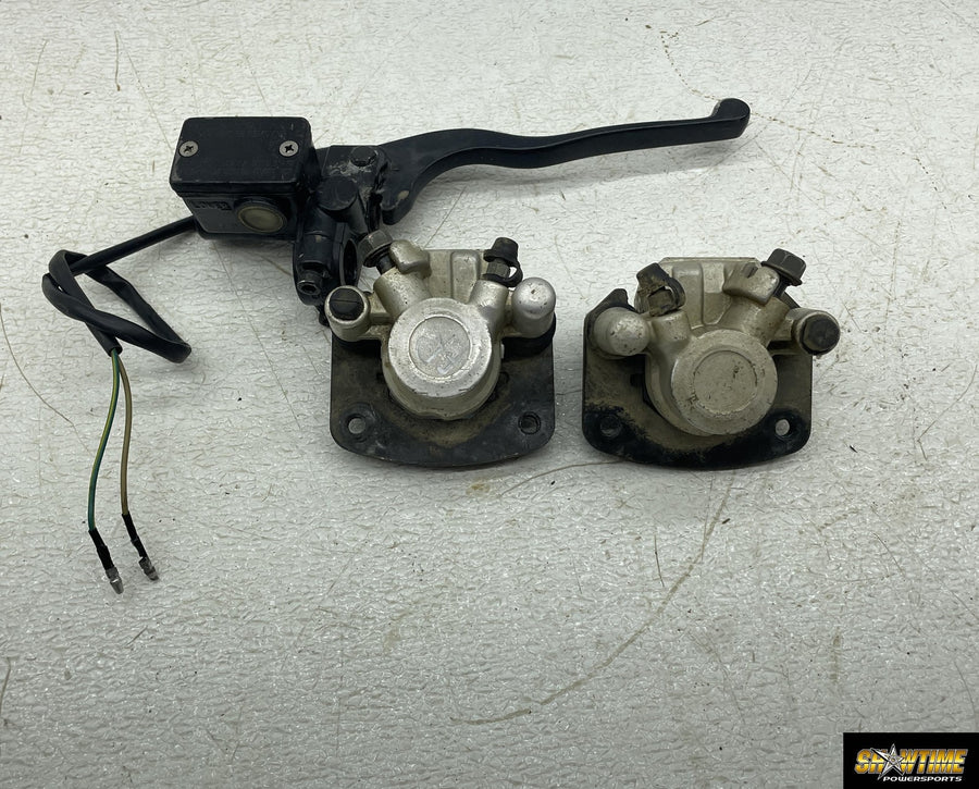 03-06 BOMBARDIER RALLY 200 LEFT RIGHT FRONT BRAKE CALIPERS MASTER CYLINDER