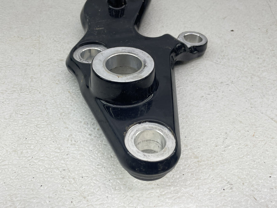 23-25 HARLEY-DAVIDSON NIGHTSTER RH975S LEFT RIGHT  FRAME COVER SUPPORT BRACKETS