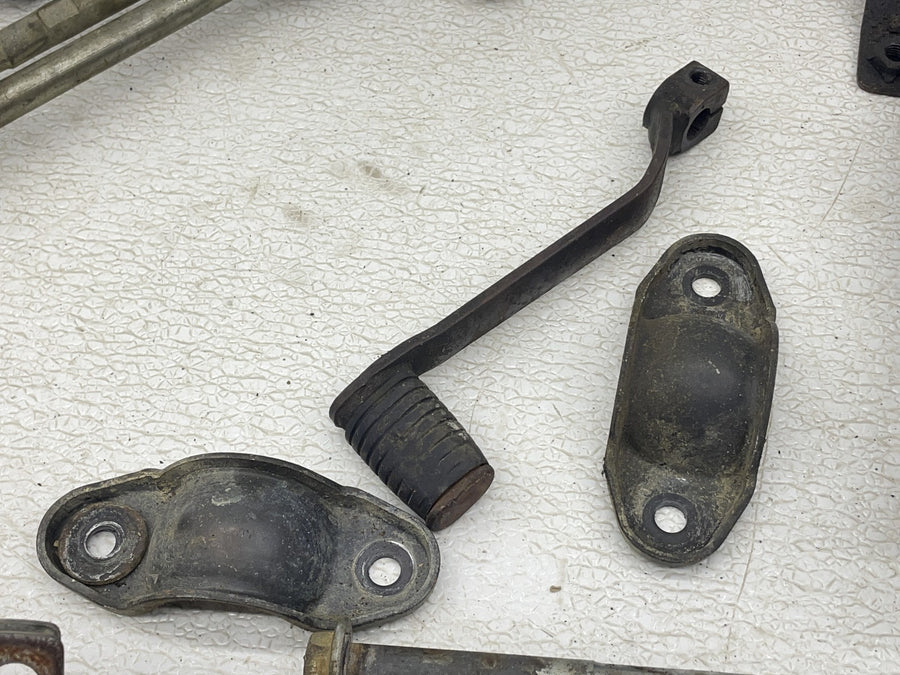 91-96 HONDA FOURTRAX 200 TRX200 TYPE II PARTS HARDWARE TIE RODS PEGS PEDAL MOUNT
