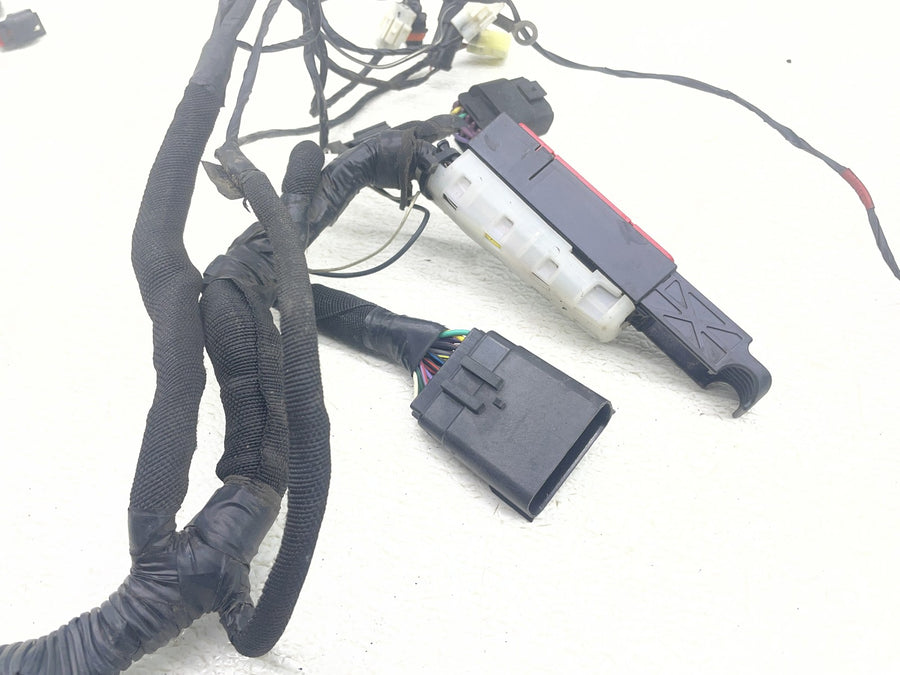 12-17 VICTORY CROSS COUNTRY TOUR MAIN ENGINE WIRING HARNESS WIRE  2411519