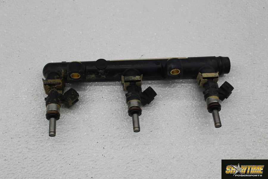 20 CAN-AM MAVERICK X3 DS TRUBO FUEL GAS INJECTOR RAIL