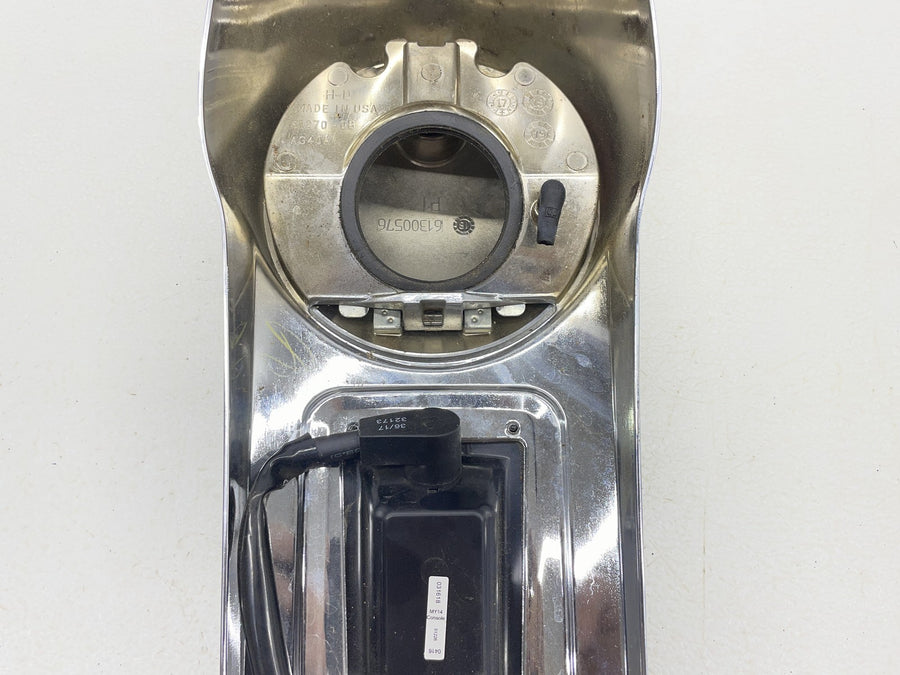 17-23 HARLEY-DAVIDSON ELECTRA GLIDE ULTRA LIMITED FLHTK GAS TANK CAP COVER TRIM