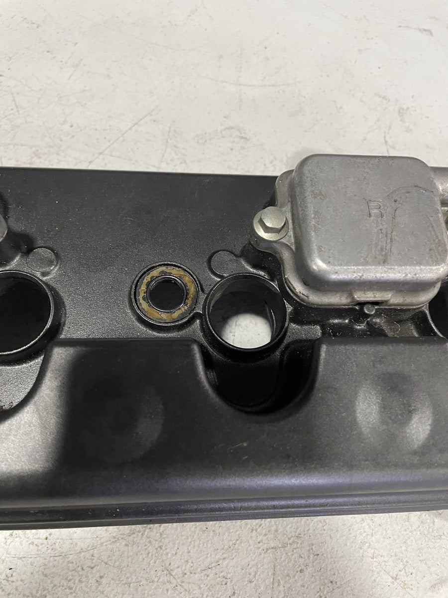 04-05 HONDA CBR1000RR ENGINE TOP END CYLINDER HEAD COVER