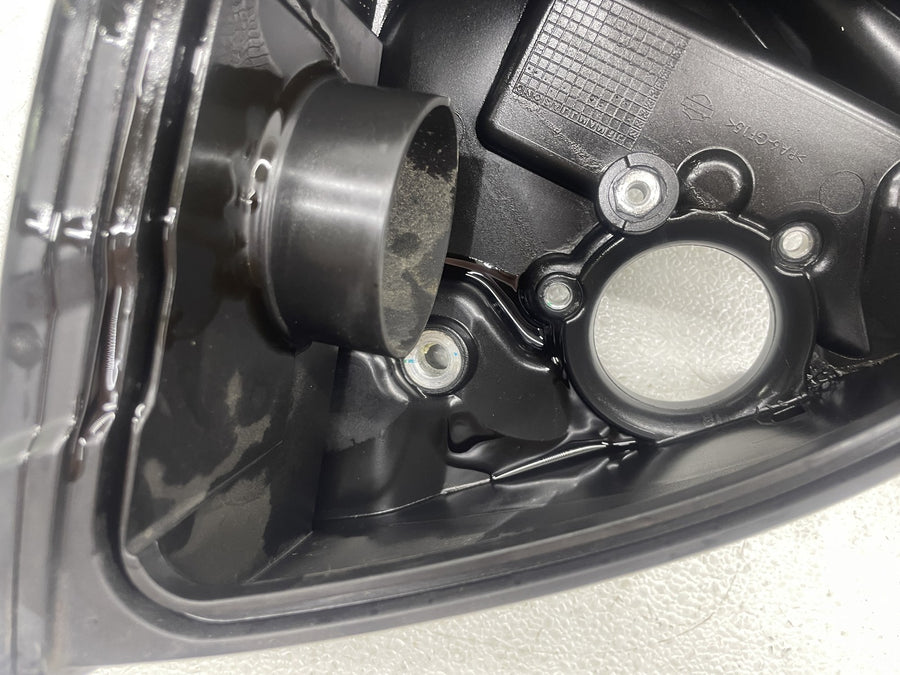 24-26 HARLEY-DAVIDSON ROAD GLIDE FLTRX AIR CLEANER FILTER BOX