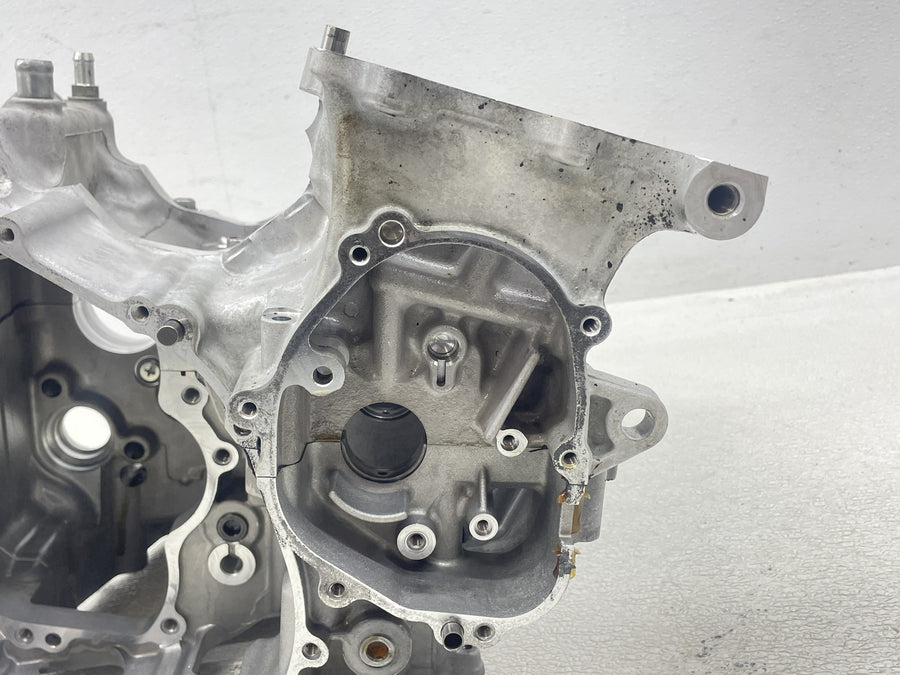 13-18 KAWASAKI NINJA ZX6R 636 ENGINE CRANKCASE CRANK CASE BLOCK CYLINDERS PISTON