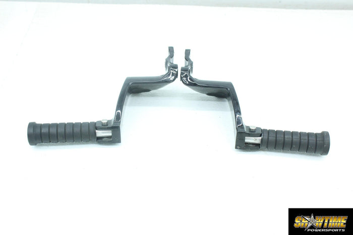 15 VICTORY VEGAS 8 BALL REAR PASSENGER FOOT STEP PEG PEGS PAIR