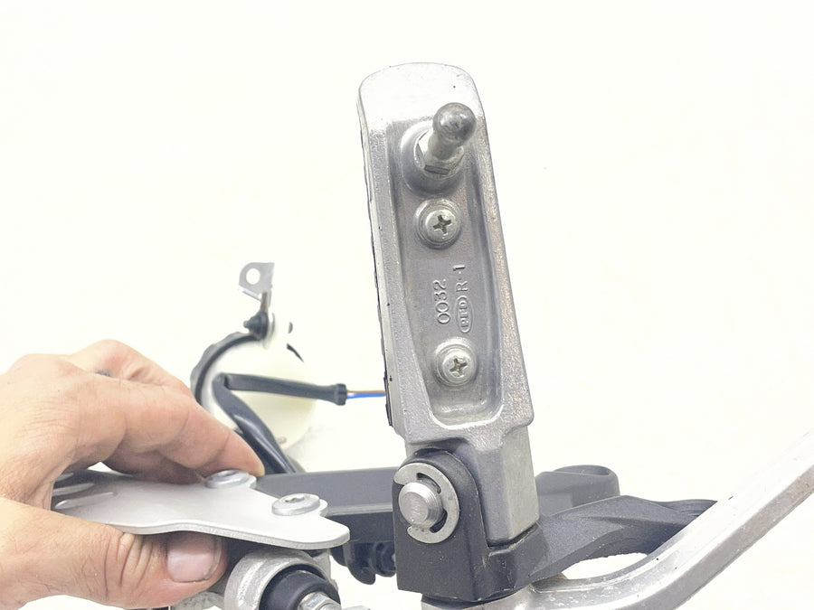12-26 KAWASAKI NINJA ZX14R RIGHT REARSET REAR SET DRIVER FOOT PEG BRAKE MASTER