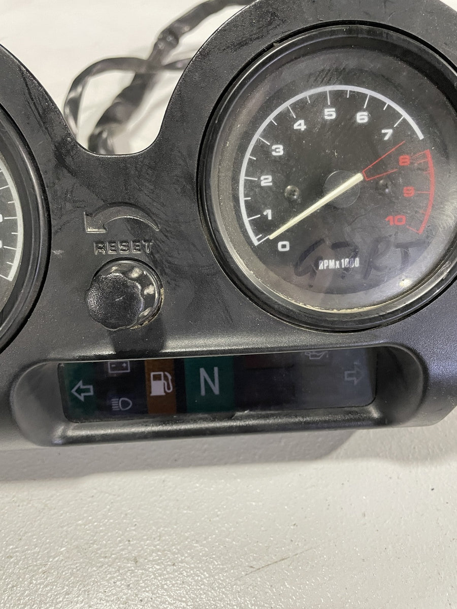 1998 BMW R1100R SPEEDO TACH GAUGES DISPLAY CLUSTER SPEEDOMETER TACHOMETER