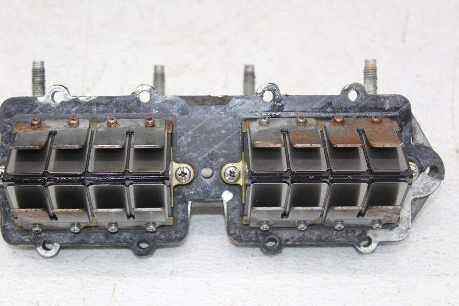 1998 YAMAHA WAVEVENTURE 700 WVT700 REEDVALVE WITH BRACKET