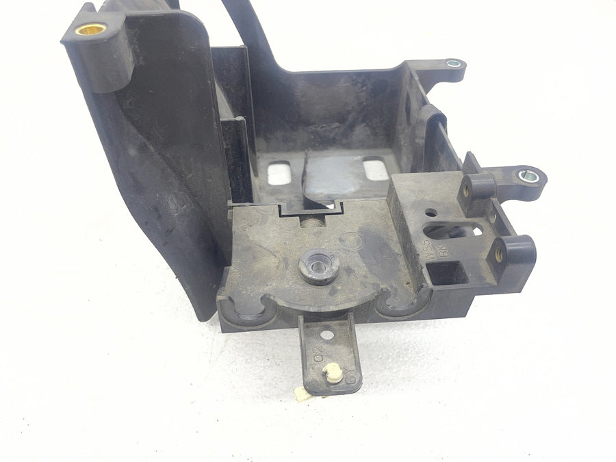 12-16 HARLEY-DAVIDSON ROAD GLIDE SPECIAL FLTRXS BATTERY TRAY BOX HOLDER