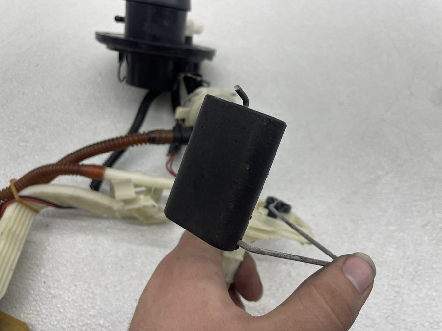 07-11 HARLEY-DAVIDSON ELECTRA GLIDE CLASSIC FLHTC FUEL GAS PUMP