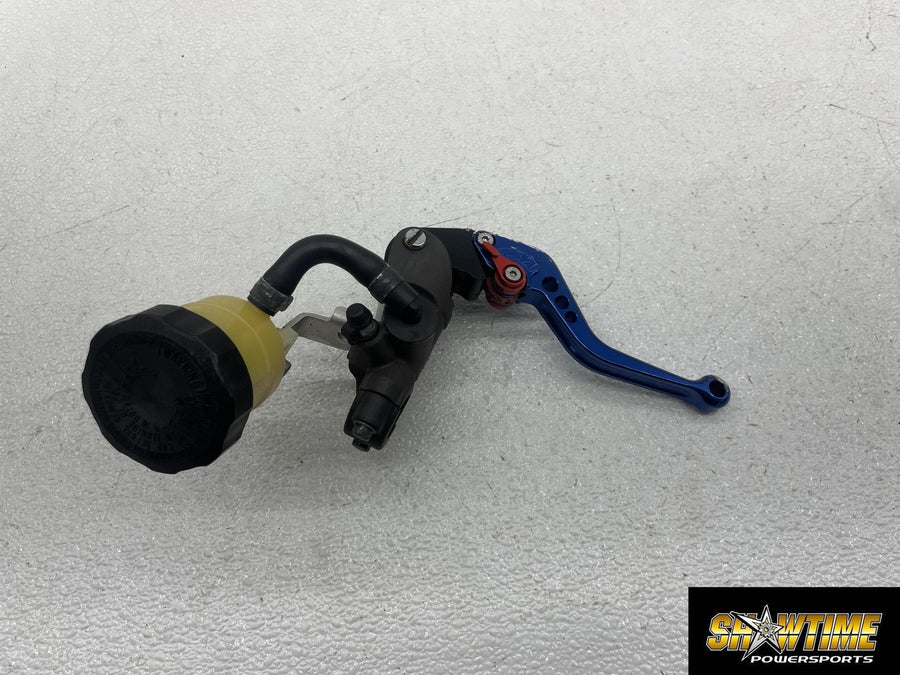 06-07 SUZUKI GSXR600 FRONT BRAKE MASTER CYLINDER