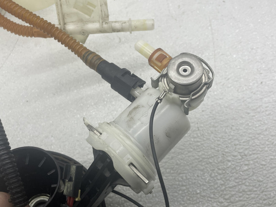 17-23 HARLEY-DAVIDSON STREET GLIDE FLHX FUEL GAS PUMP