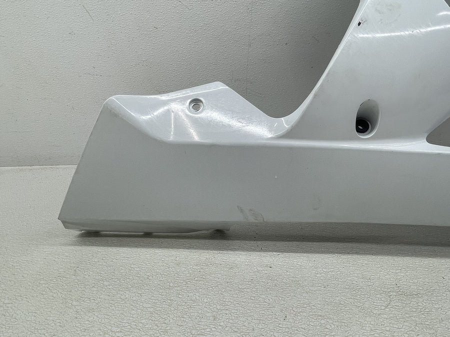 04-05 SUZUKI GSXR750 RIGHT MID UPPER SIDE FAIRING COWL PLASTIC 94407-30G20-019