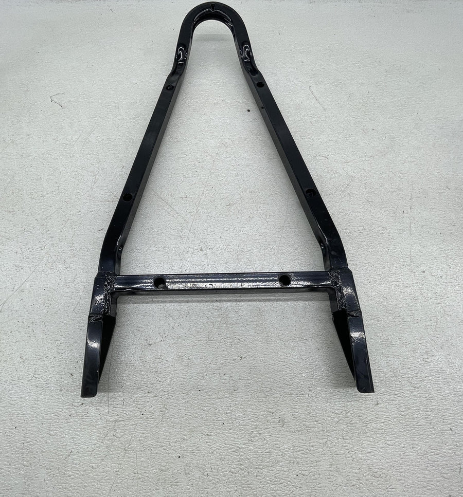 19 POLARIS SLINGSHOT SL RIGHT PASSENGER LOWER SEAT BASE MOUNT BACK REST FRAME