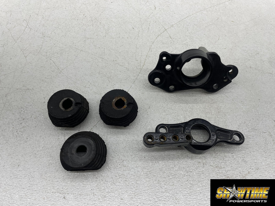 13 HARLEY-DAVIDSON ROAD GLIDE CVO CUSTOM FLTRXSE2 REAR SWINGARM PIVOT MOUNT KIT