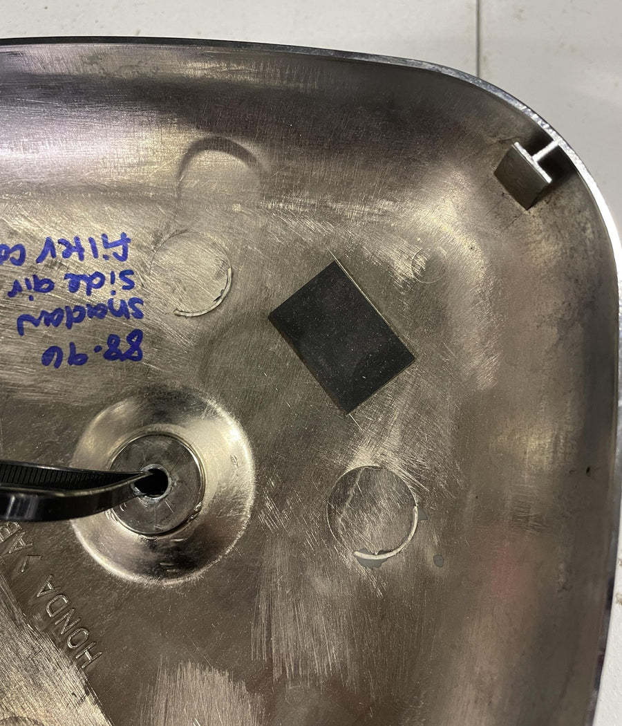 88-96 HONDA SHADOW VLX 600 VT600C AIR INTAKE FILTER SIDE COVER