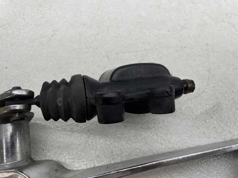 07-11 HARLEY-DAVIDSON STREET GLIDE FLHX REAR BACK BRAKE MASTER CYLINDER