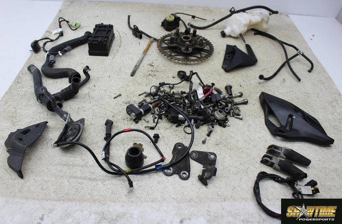 15-21 DUCATI MONSTER 821 PARTS AND HARDWARE LOT