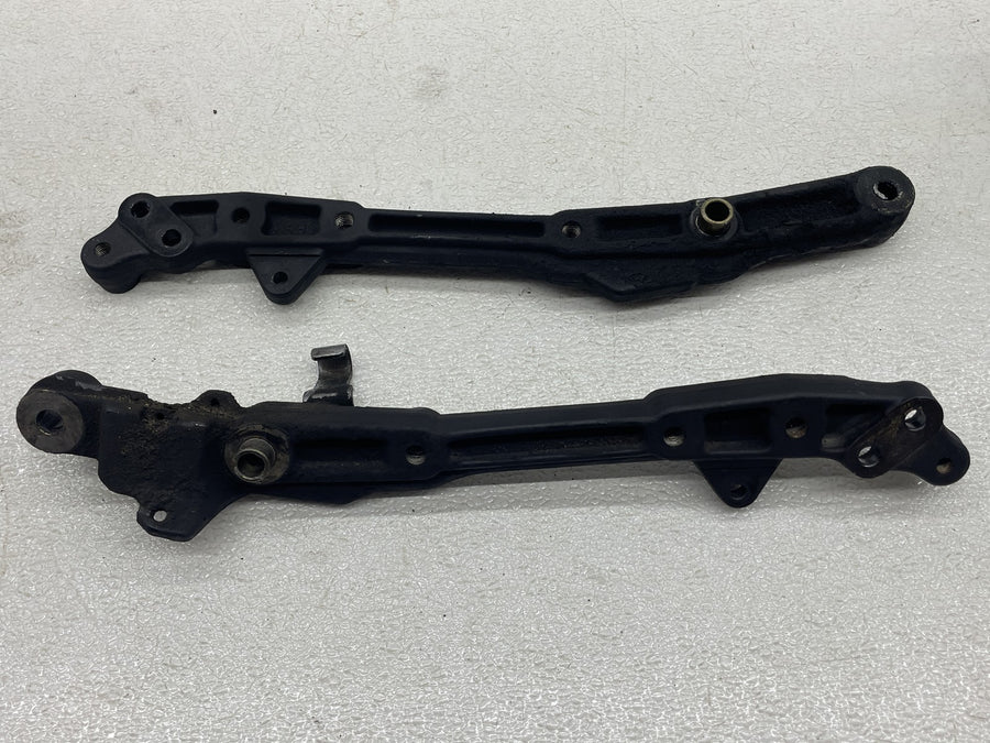 12-17 VICTORY CROSS COUNTRY TOUR LEFT RIGHT FRAME ENGINE BRACKETS MOUNTS
