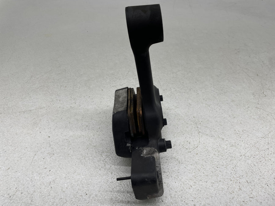 06-07 HARLEY-DAVIDSON DYNA STREET BOB FXDBI REAR BACK BRAKE CALIPER