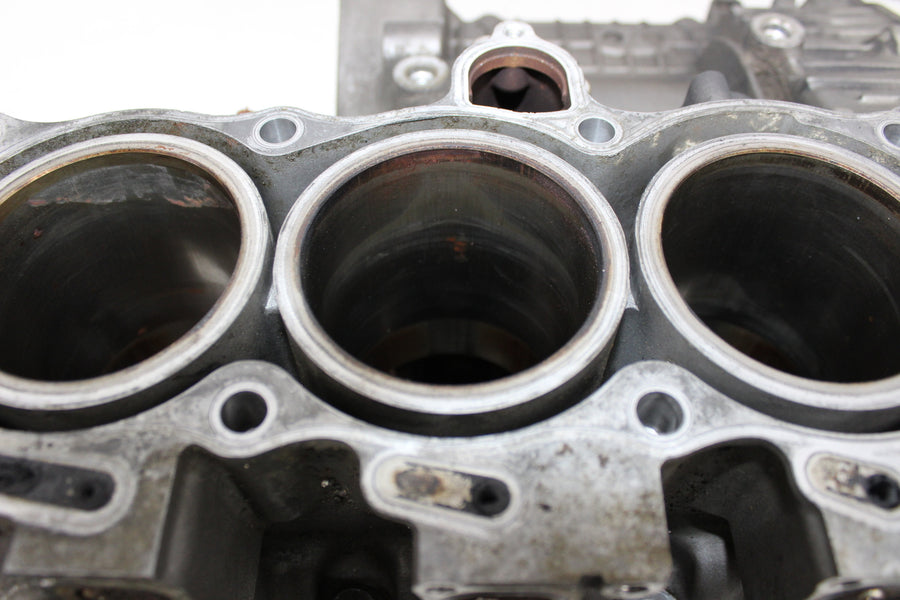 05 HONDA GOLDWING 1800 GL1800 ENGINE MOTOR CRANKCASE CRANK CASES BLOCK
