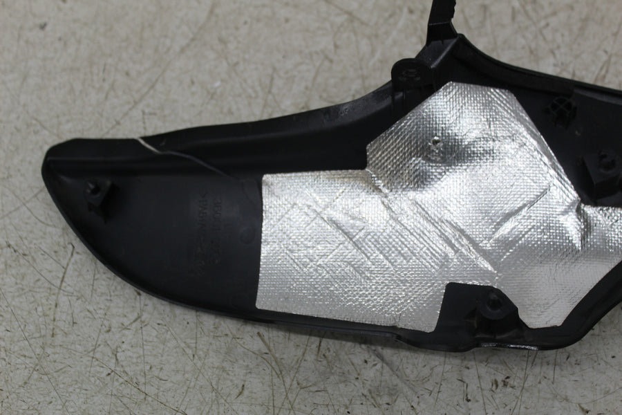 18-21 KAWASAKI Z900RS Z900 CAFE LEFT FRONT SIDE SEAT SADDLE PANEL TRIM COWL