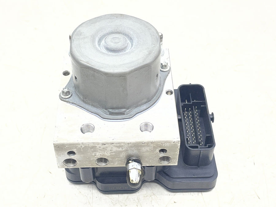 19 POLARIS SLINGSHOT SL ABS PUMP UNIT MODULE