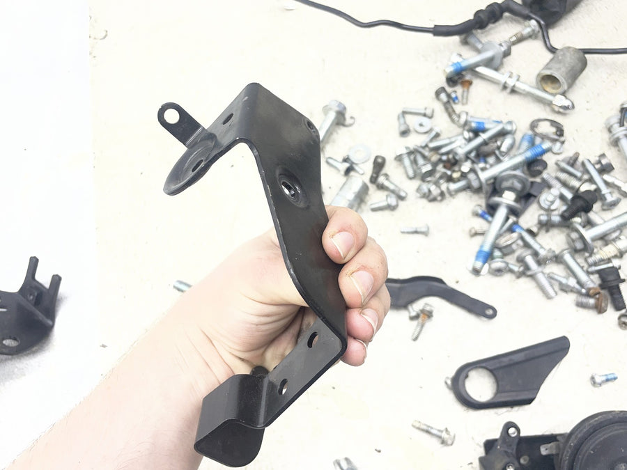 20-24 HARLEY-DAVIDSON SOFTAIL STANDARD FXST PARTS HARDWARE