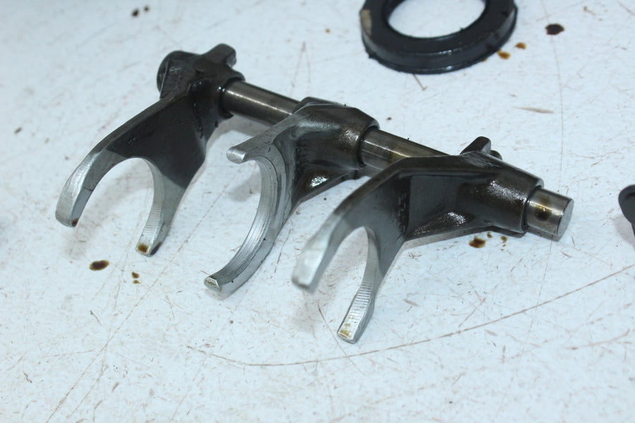 1982 HONDA CB750C CUSTOM ENGINE MOTOR TRANSMISSION TRANNY GEARS