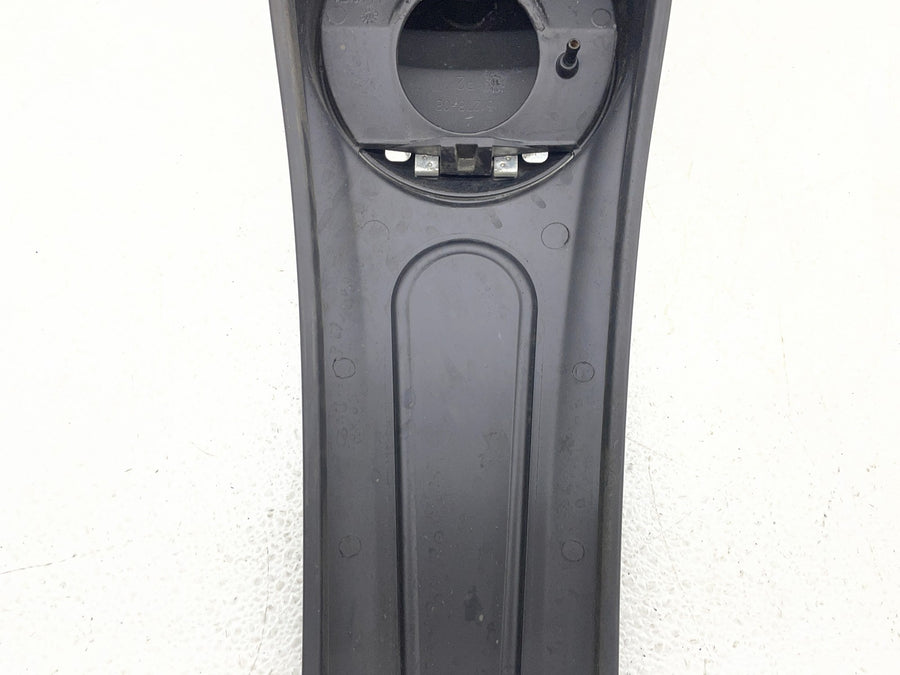 07-11 HARLEY-DAVIDSON STREET GLIDE FLHX GAS TANK CAP COVER TRIM PANEL COWL