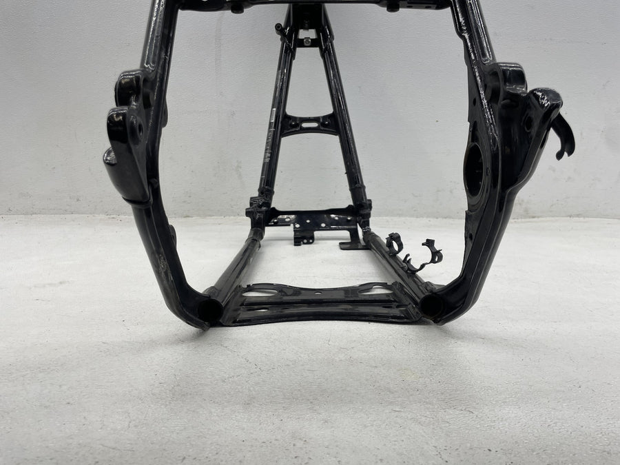 24-26 HARLEY-DAVIDSON ROAD GLIDE FLTRX STPSS35 FRAME CHASSI STRAIGHT