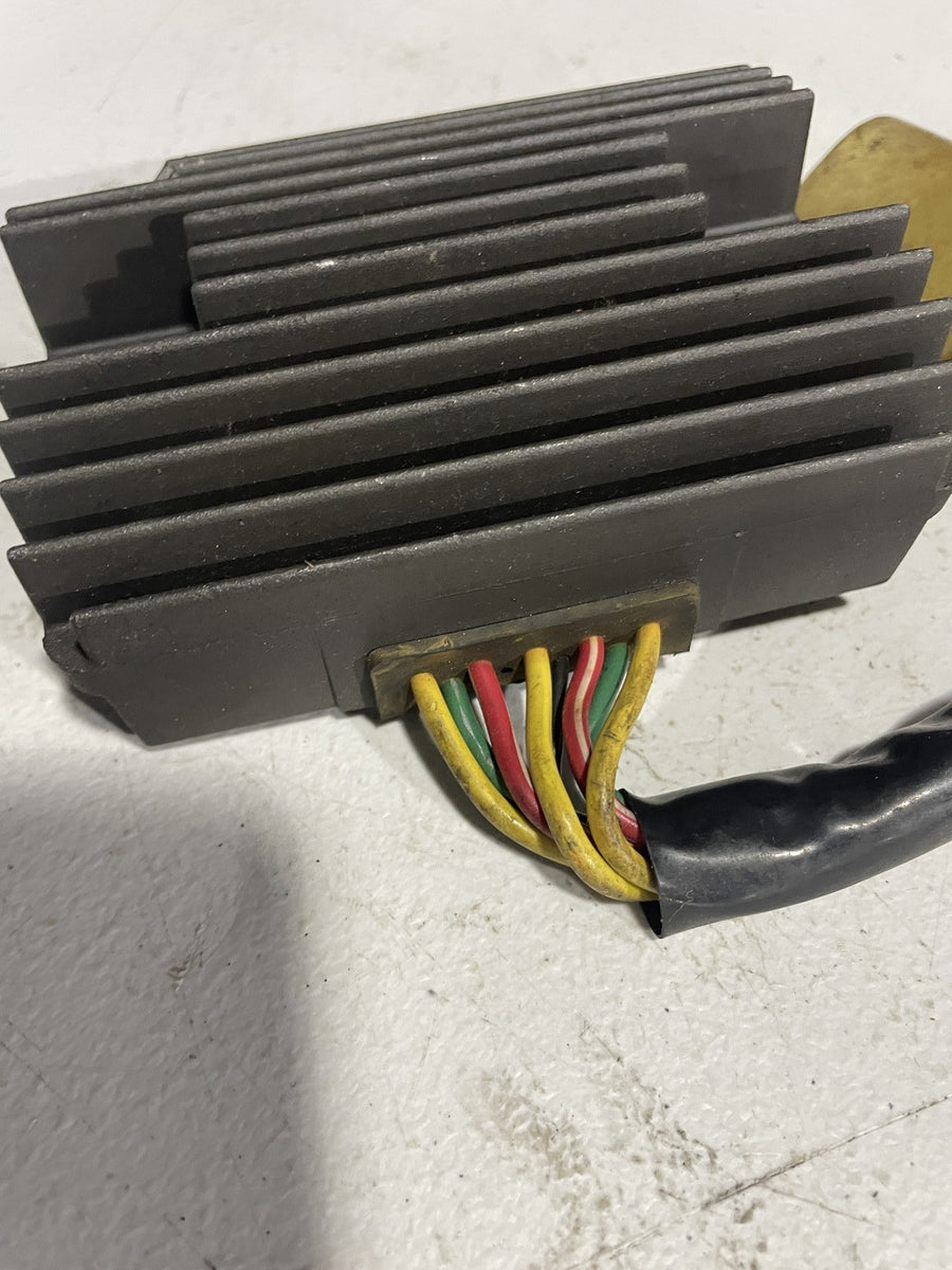 02-06 HONDA RVT1000R RC51 RECTIFIER VOLTAGE REGULATOR